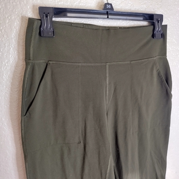 Lululemon Align Jogger 28" Dark Olive Sz 8 - Picture 3 of 7